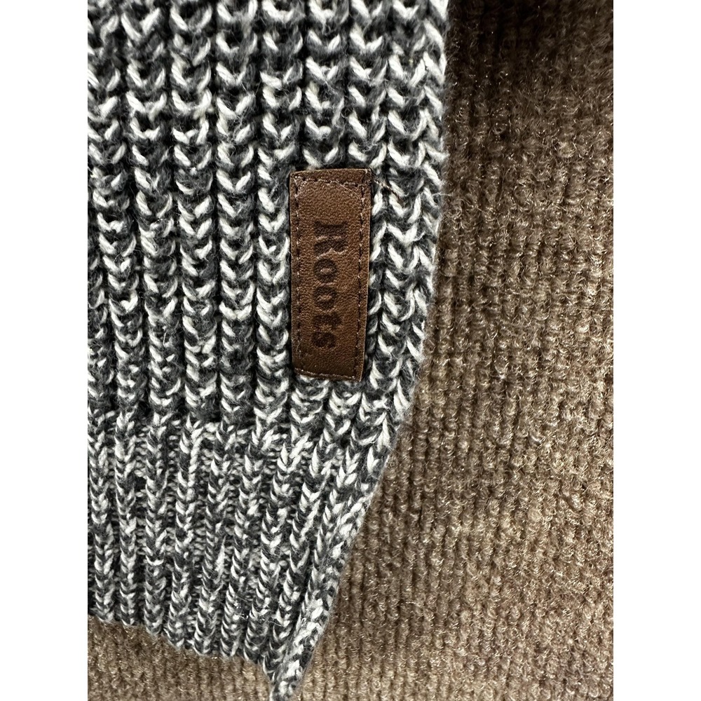Roots Canada Sweater Mens XL Gray V-Neck Pullover Chunky-Knit Logo Casual - Picture 3 of 12